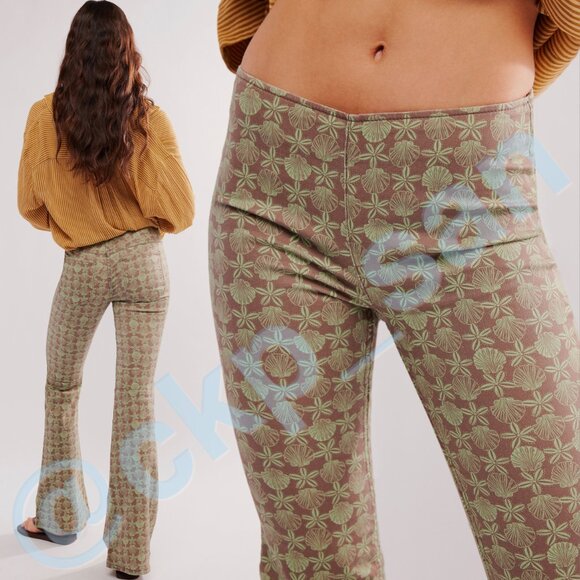 NWOT Free People Penny Pull On Printed Flare Jeans Sz 28 - Picture 2 of 14